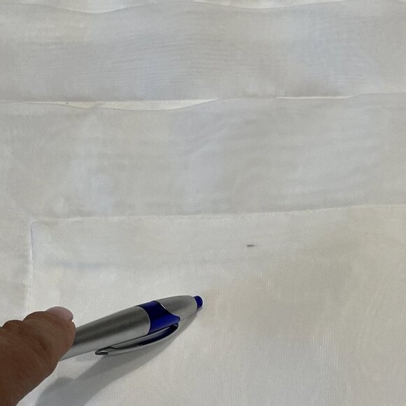 Vintage Embroidered Floral Placemats Sheer White w/ Pink Tufted Roses Set of 4 - Picture 6 of 11